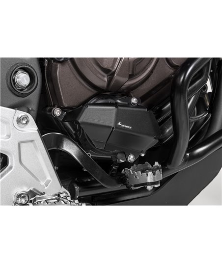 Water pump protection for Yamaha Tenere 700